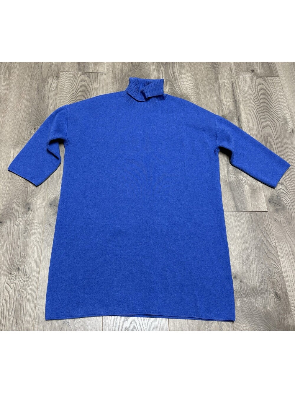 Noir Vivianne Crewneck Dress Pomander Place Tuckernuck Blue Relaxed Large